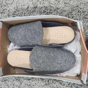 SOUL Naturalizer Gray Wool Clogs Shoes